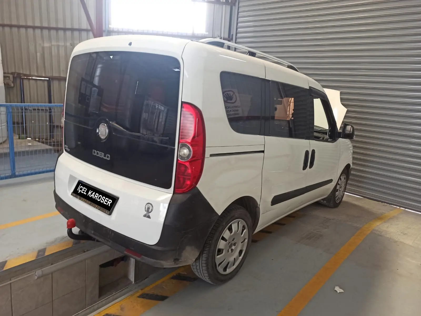 2011 Model Fiat Doblo Çeki Demiri - Aksom