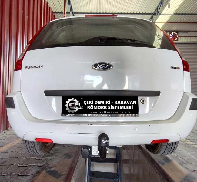 2011 Model Ford Fusion Çeki Demiri - İmiola