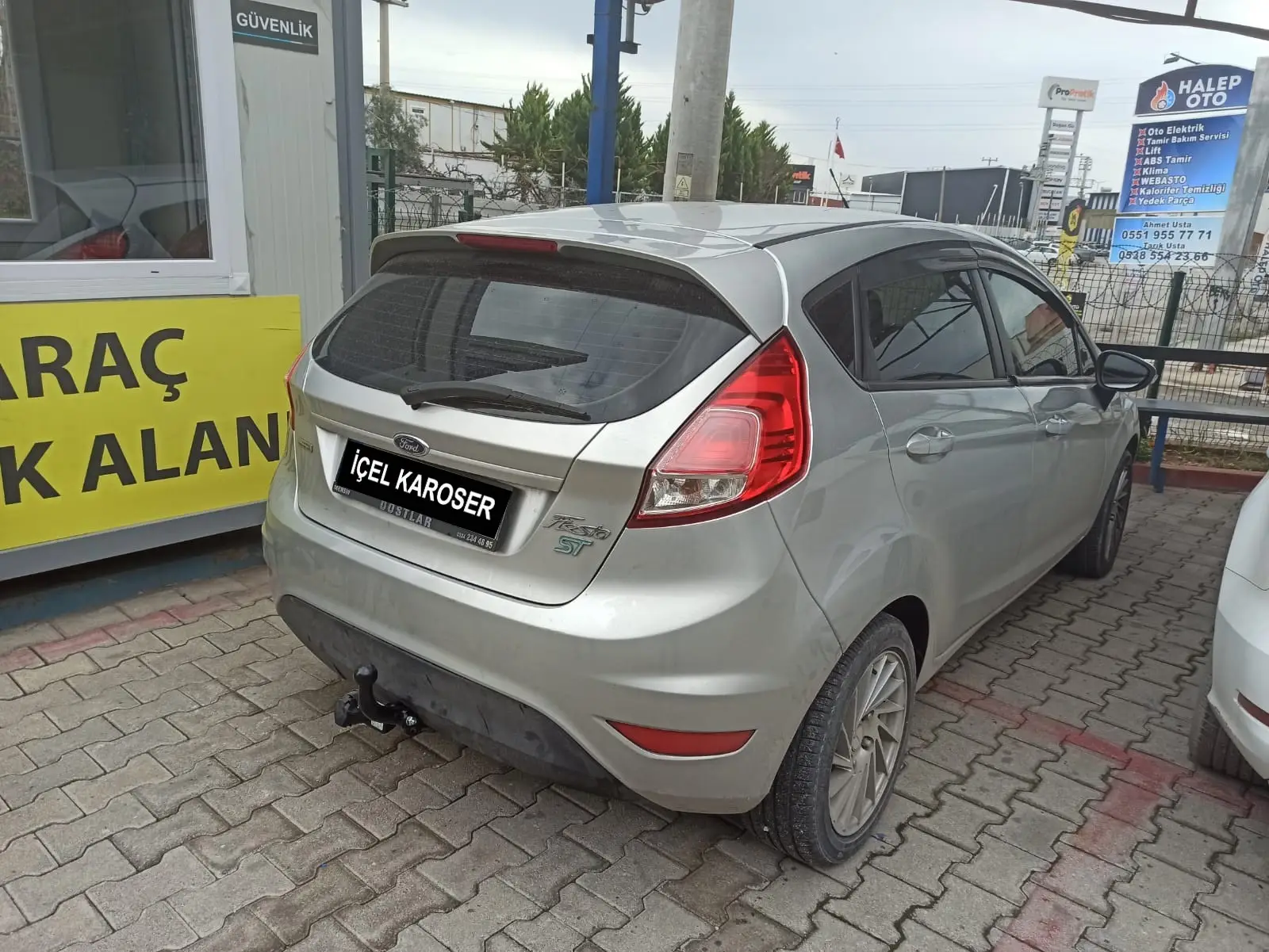 2013 Model Ford Fiesta Çeki Demiri - İmiola