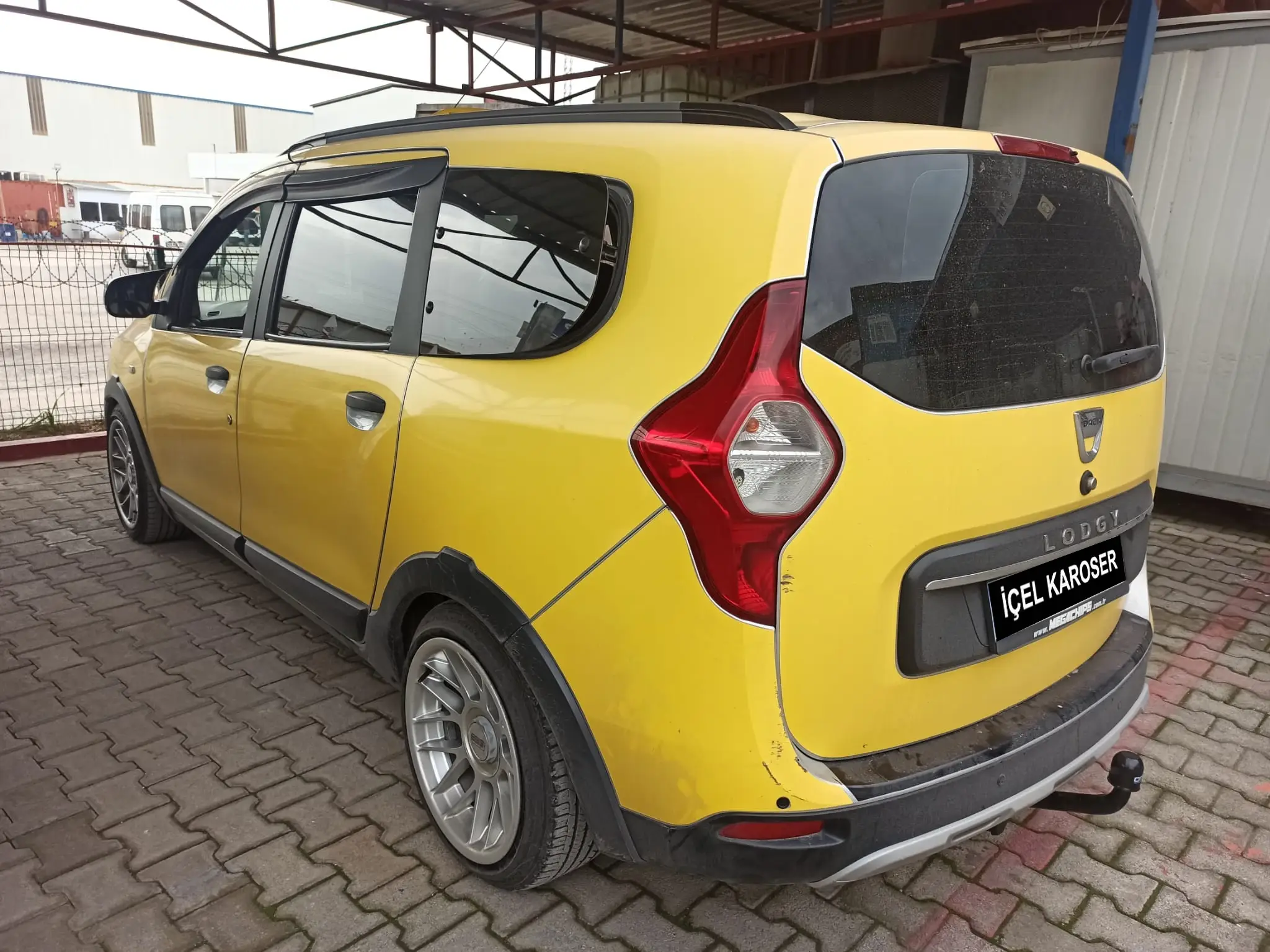 2017 Model Dacia Lodgy Çeki Demiri - Bosal